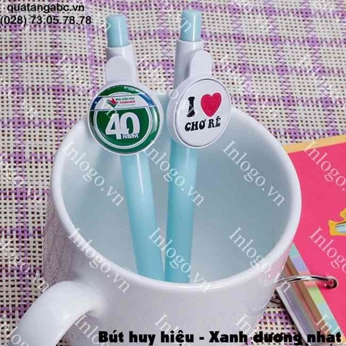 In hình lên bút bi huy hiệu but bi huy hieu