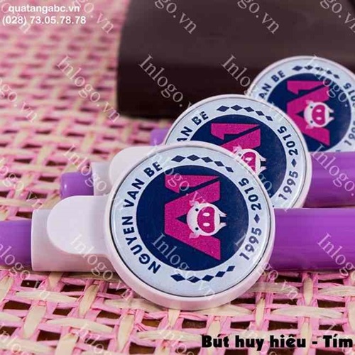 In hình lên bút bi huy hiệu but bi huy hieu