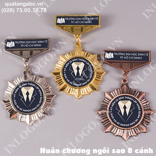 Huy hiệu nhựa 2.5cm huy hieu nhua 2.5cm
