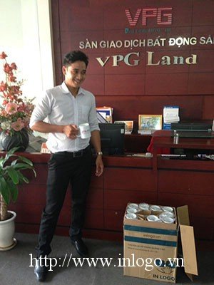 Hình ảnh Khách Hàng Tiêu Biểu Đã Đặt In Sản Phẩm Tại INLOGO Hình ảnh Khách Hàng Tiêu Biểu Đã Đặt In Sản Phẩm Tại INLOGO